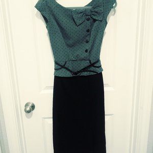 Alicia Estrada Stop Staring Park Place Dress, size S. Blk/gray.